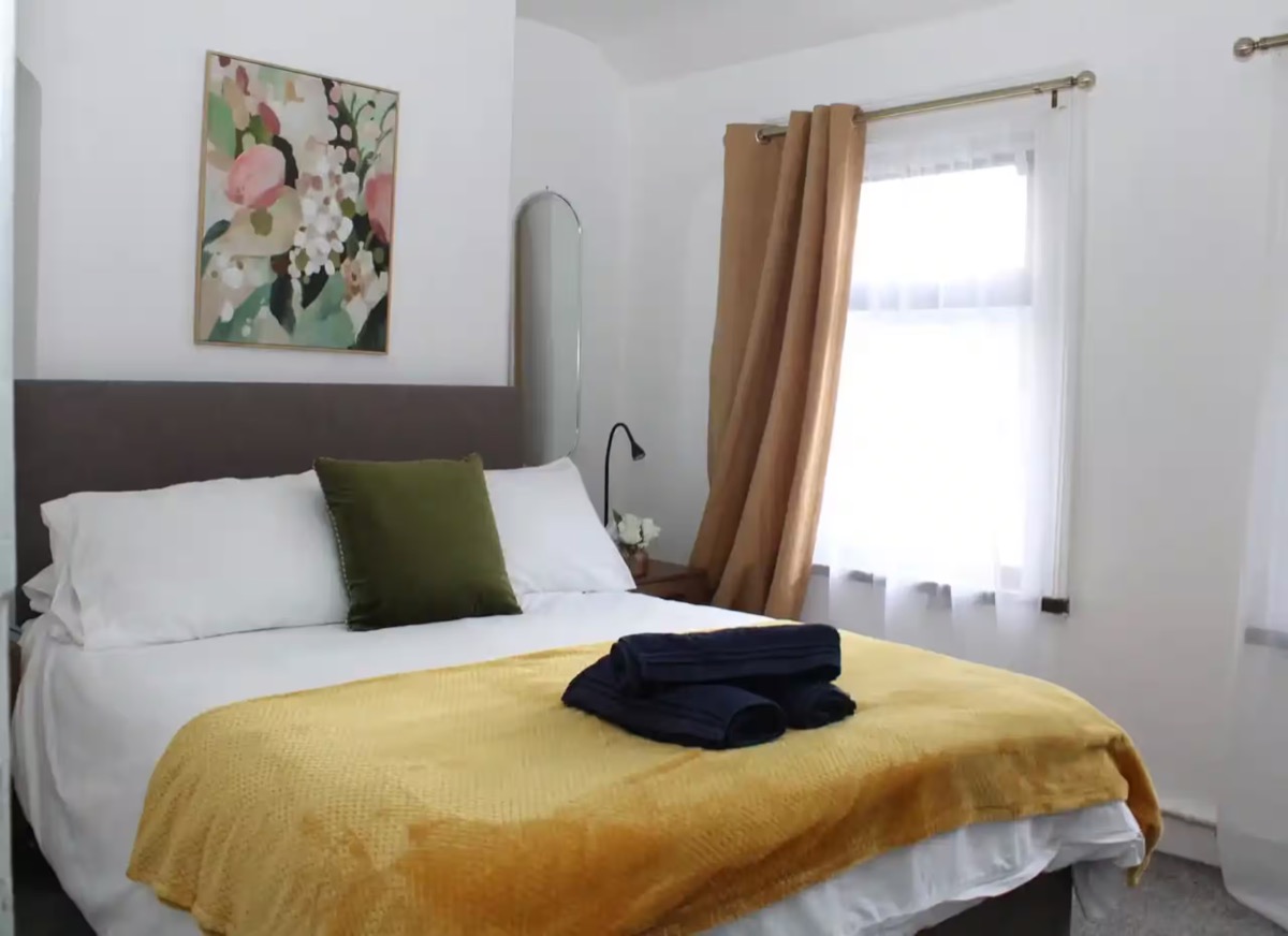 Bright double bedroom