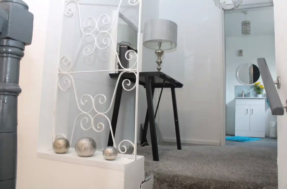 Hallway and entrance